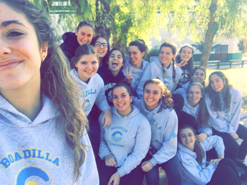 cnboadilla's tweet photo. #WP #LN1DF
Jor 4
@waterpoloelche
8-17
@cnboadilla
#trespuntoscolega
#docededoce
#vachiquis https://t.co/FQhXxnqTXf
