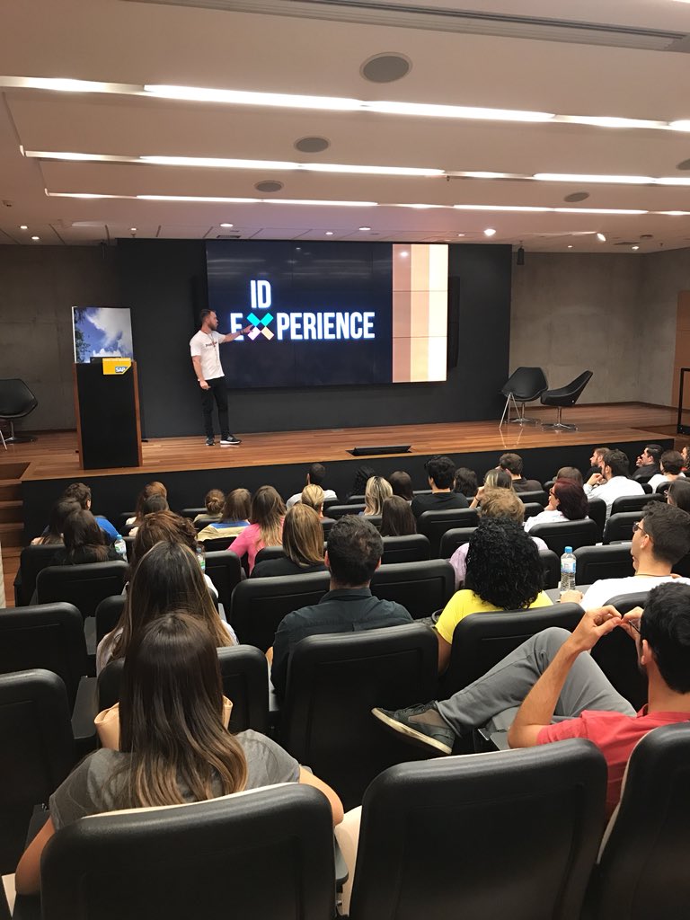 garciaproenca's tweet image. ID Experience! The biggest event about Diversity &amp;amp; Inclusion with Innovation! @SAPNextGen @OlgaprietoNG @rosenbergann @saplabsla #sapidexperience #runprounder