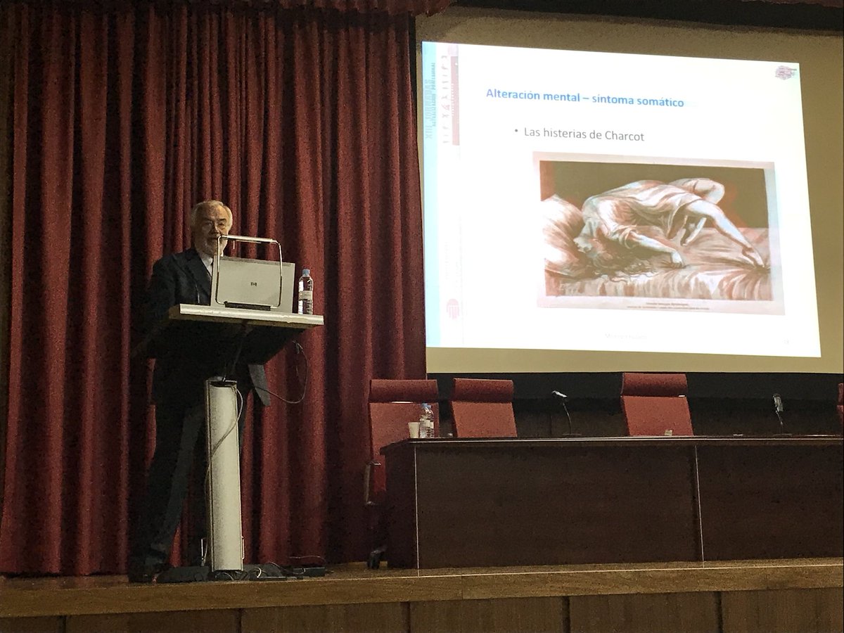Postufisio's tweet photo. @CPFCYL #JAP2017 Aprendiendo de la fisioterapia en desórdenes psiquiátricos! Muy interesante como influye el psico en el físico https://t.co/Zz8sNzoKwy