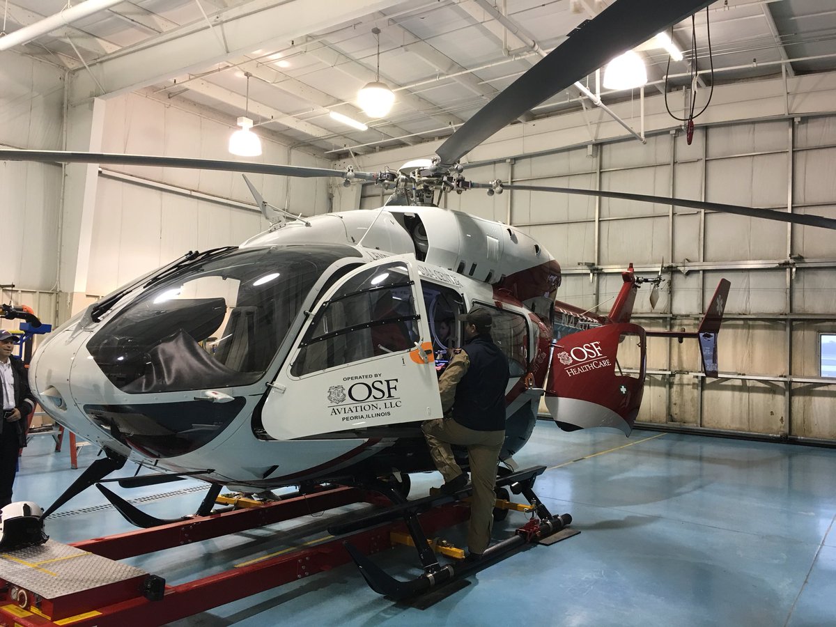 ExplorerPost413's tweet image. Thank you @OSFLifeFlight for showing our Explorers the #LifeFlight Helicopter and discussing careers in EMS.