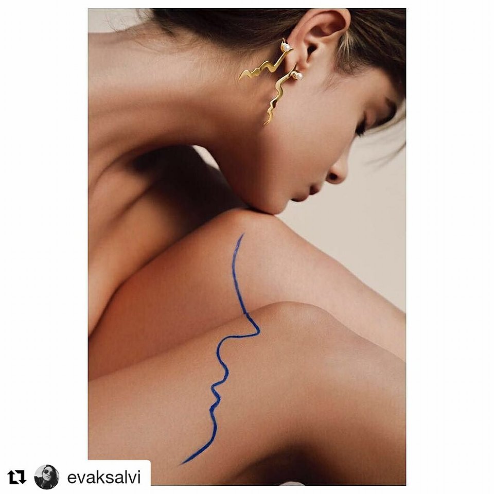 Huddle Studios (@huddlestudios) on Twitter photo #Repost Eva K. Salvi at <a href="/HuddleStudios/">Huddle Studios</a>!
Anissa Kermiche new campaign
Art Direction: Anissa Kermiche
Styling: Camille Charrière
Model: Claudia Gould at <a href="/stormmodels/">Storm Model Management</a>
Makeup: Sophie Cox
Hair: Cat Wyman
Location: <a href="/HuddleStudios/">Huddle Studios</a>
#photography #studio #london #Repost Eva K. Salvi at <a href="/HuddleStudios/">Huddle Studios</a>!
Anissa Kermiche new campaign
Art Direction: Anissa Kermiche
Styling: Camille Charrière
Model: Claudia Gould at <a href="/stormmodels/">Storm Model Management</a>
Makeup: Sophie Cox
Hair: Cat Wyman
Location: <a href="/HuddleStudios/">Huddle Studios</a>
#photography #studio #london
