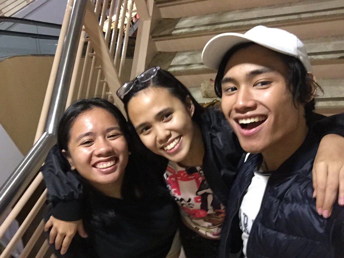 missvanavega's tweet image. Congratulations, Hair!!!! It was an amazing show, sapian sana ako ng energy ng ensemble nila. Thanks and congrats to my love, @luppicci 💓 FAB AAAFFF as always. #RepHair #ComeHomeToRep