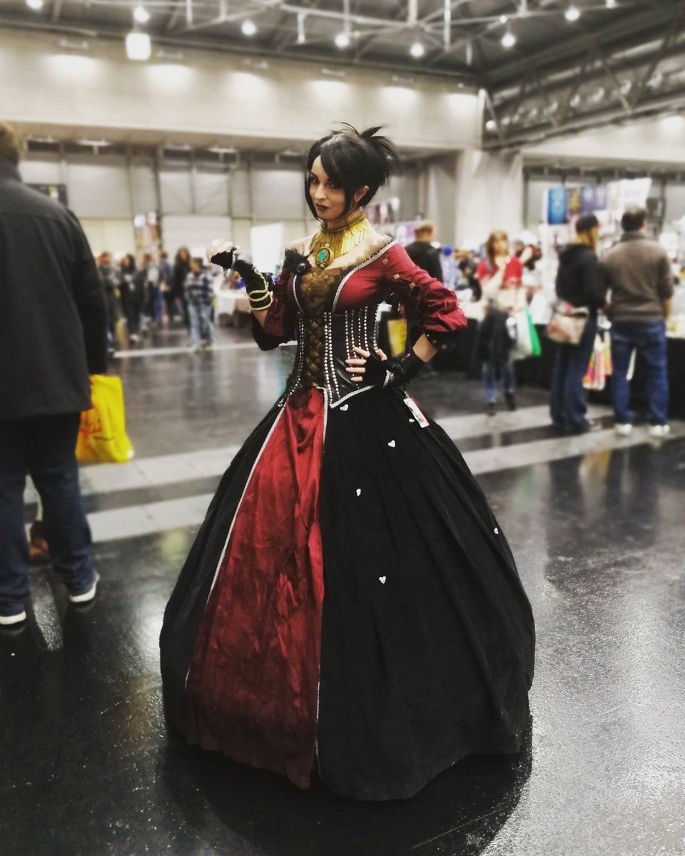 CohakuMagazin's tweet photo. What a beautiful Morrigan โค๏ธ
Cosplay by @ferashacosplay
#Cohaku #cohakumagazine #cohakumagazin #cosplay #cosplaymagazin #cosplaymagazine #cosplaytutorial #cosplaytutorials #morrigan #dragonage #morrigancosplay #dragonagecosplay https://t.co/Ns85i8zPHd