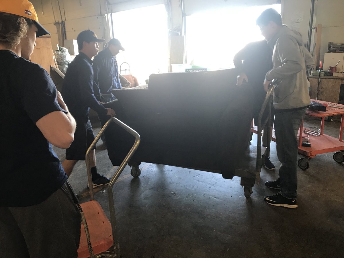 natejrazz's tweet photo. Thank you to @Habitat_org for letting our @NCBearsBaseball players volunteer today!  The guys love helping out their community! https://t.co/CylsSavvHl