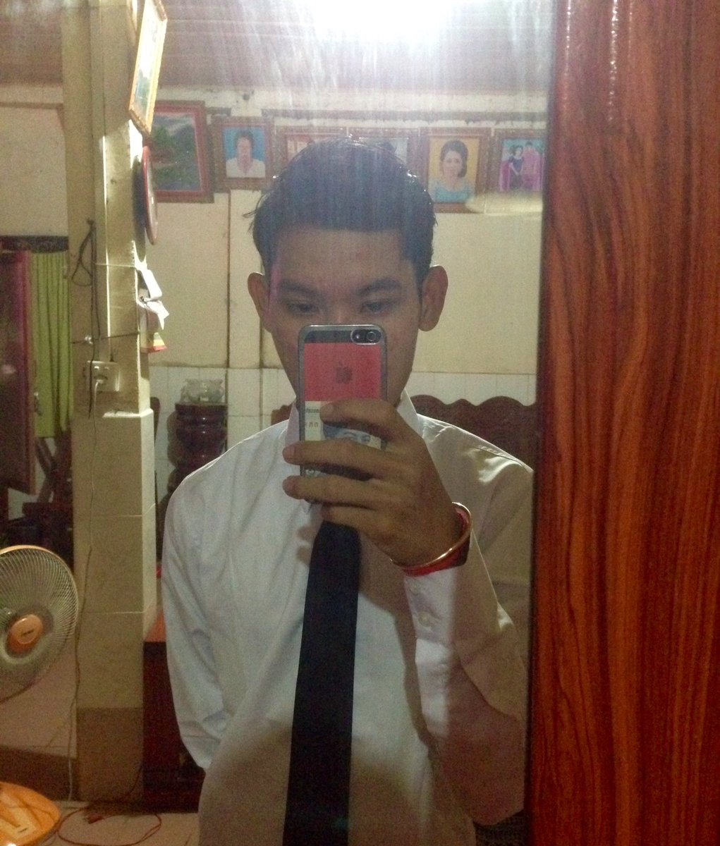 nob_bondet's tweet photo. Good Night Everyone💙 #Simple_Boy👨💼 https://t.co/WKxso9mBUe
