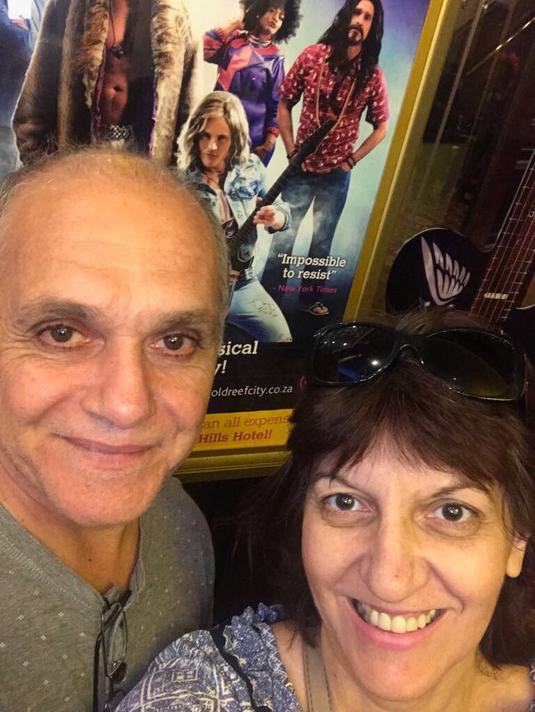 bluemoonmobile's tweet photo. #RockTheCity https://t.co/hbGPEvDpnV