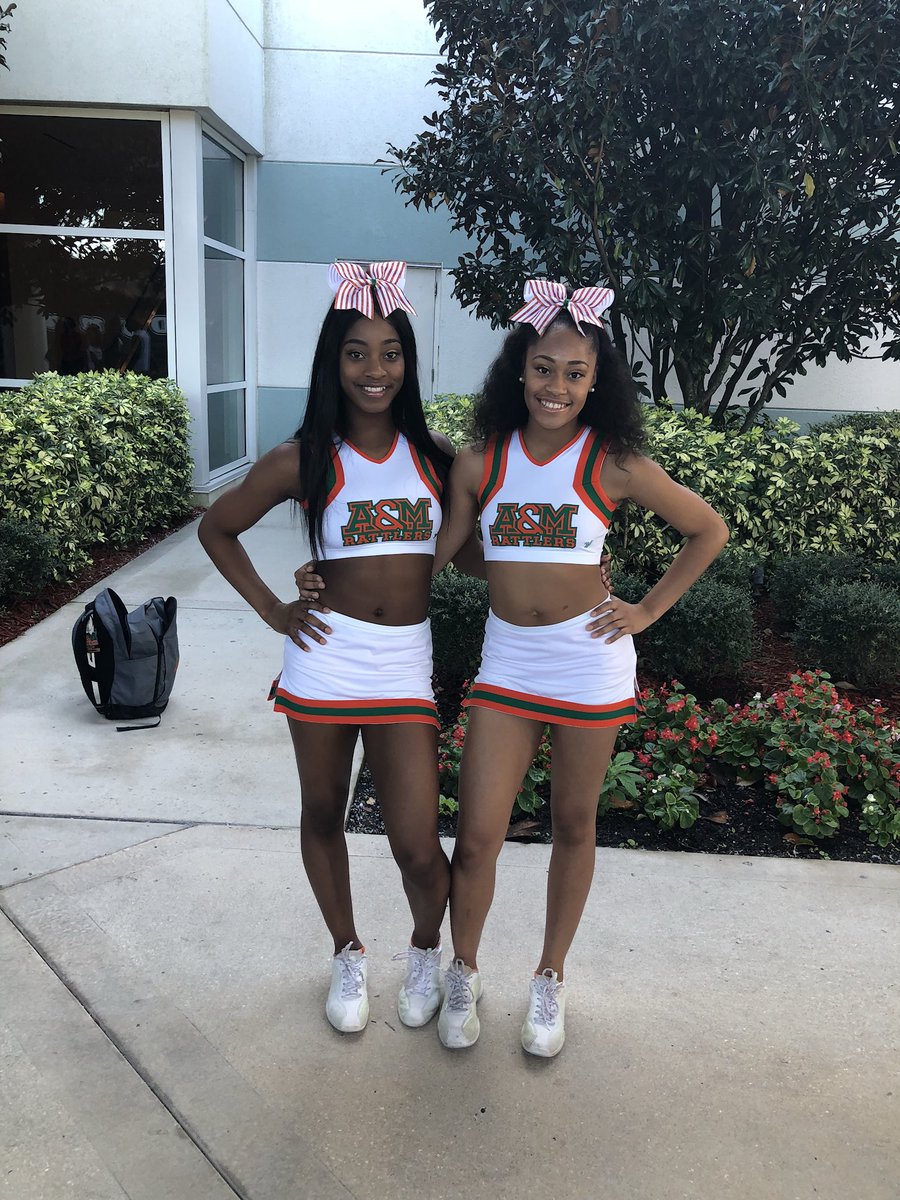 LanesePretty1's tweet image. #RattlerNation 🐍 #Famucheer 😍