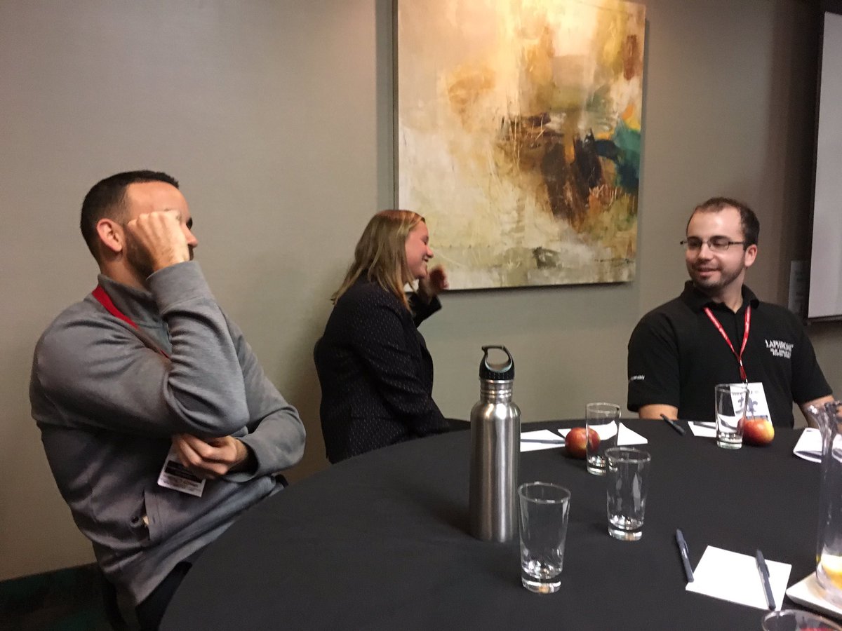 trisha_roberson's tweet image. Happy birthday @rj_thompson16 #notasecret #UCC2017 #ucc2017 @UltimateCanada