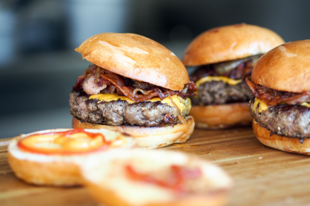 FoodForce_'s tweet photo. ForceBrands Exchange: Fast Food Is Going Vegan, Shower Beer Is Here, and More Intel #greatjobeverybody https://t.co/3kAIkeBwFH https://t.co/5JaoEhGjdm