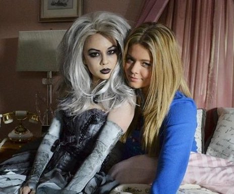 SeriesTime1's tweet photo. El spin-off de #PLL, #ThePerfectionists empieza grabaciones en enero. https://t.co/8zIyXBZcb6