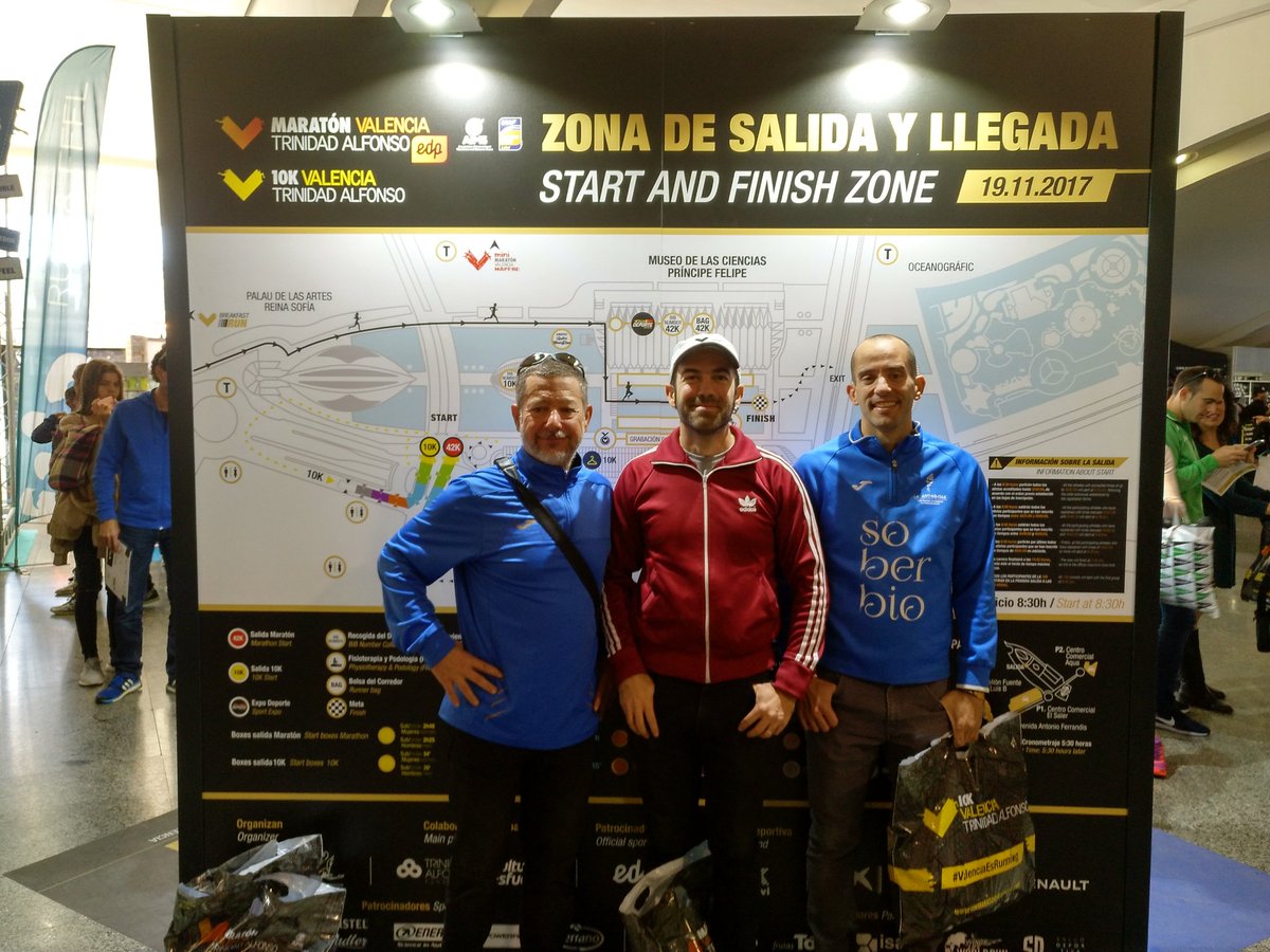Rodolfomondolf's tweet photo. Otra vez en la brecha con @iblioficial en #maratonValencia https://t.co/pnAUdCjhwS