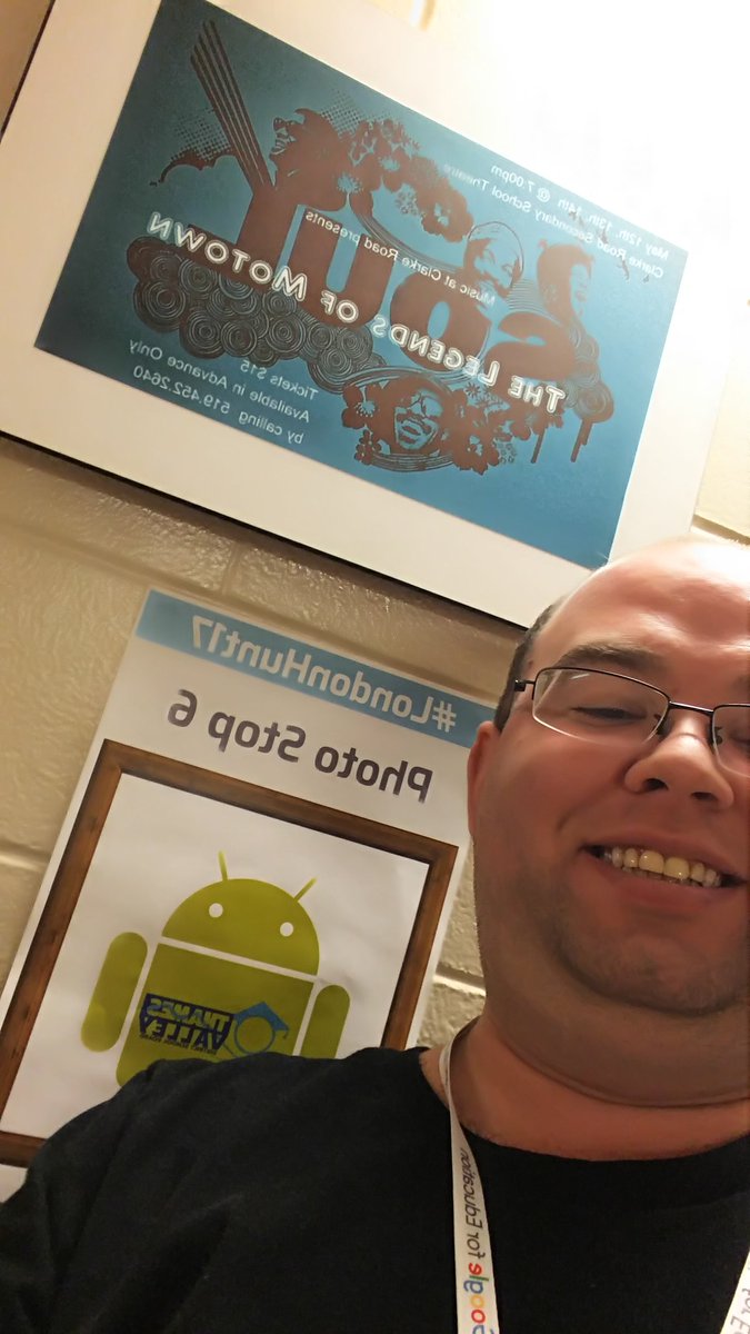 5 down. But how do I stop the mirroring? #Londonhunt17 #edtechteam