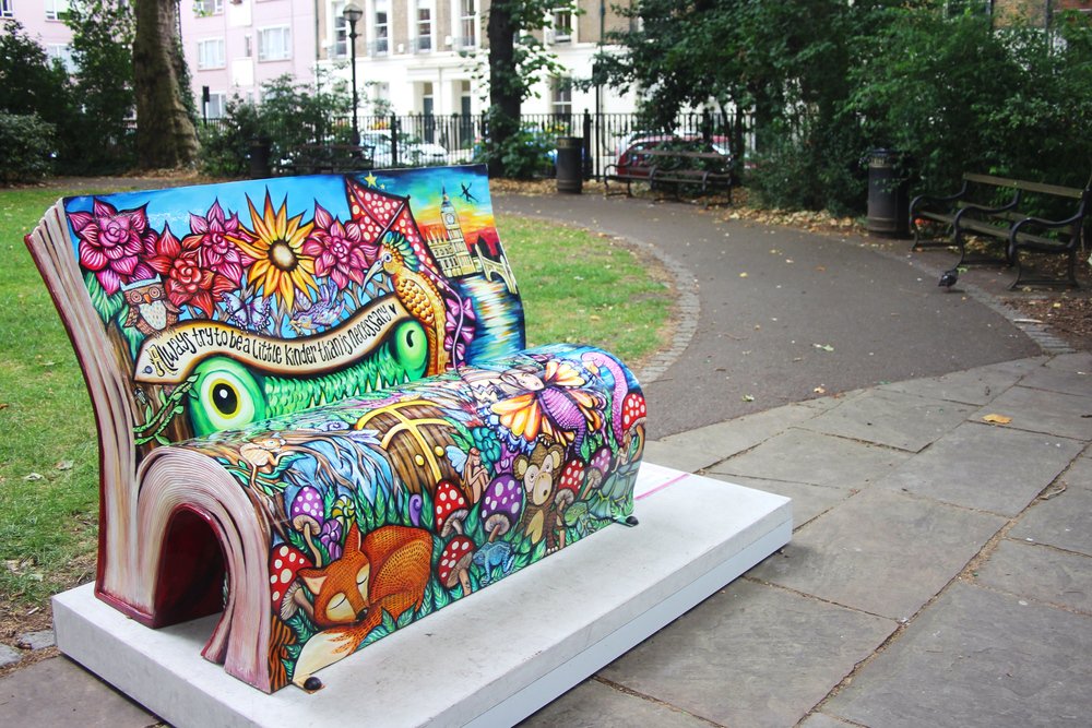 thelaceylondon's tweet image. When a bookworm designs park benches...      

😍😍😍

#amwriting #amreading