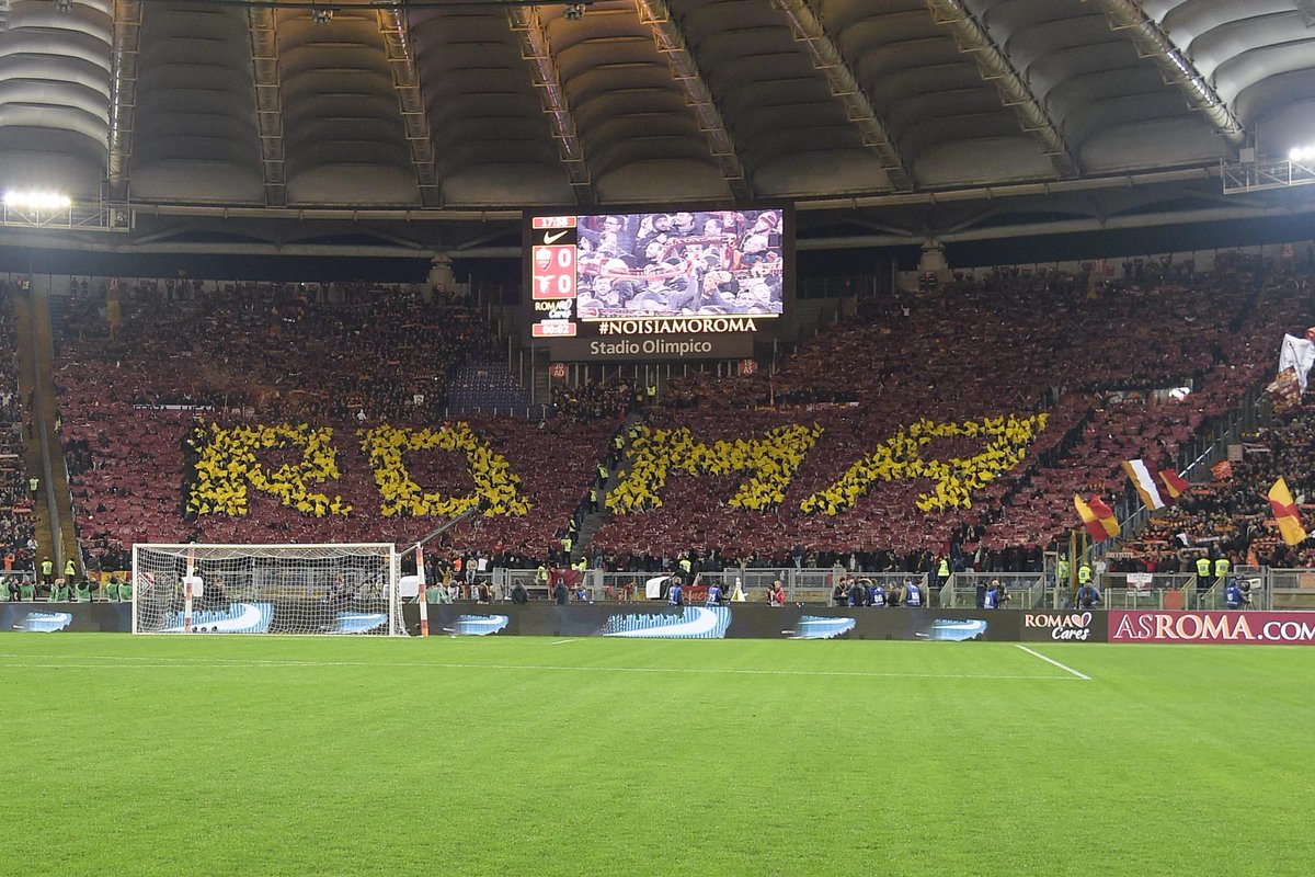 ASRomaEN's tweet photo. This is Roma! 💛❤️
 
#ASRoma #RomaLazio https://t.co/EU4hcCgvD1