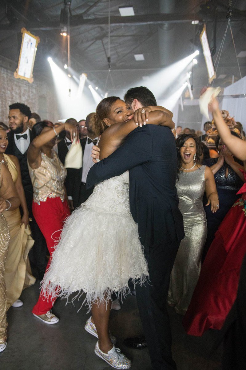 gstdpd's tweet photo. Gorgeous photos of Serena Williams’ wedding to Alexis Ohanian in Vogue. Those... https://t.co/ObpRMeRb0F by #jjauthor via @c0nvey https://t.co/AuRg8f4GnS