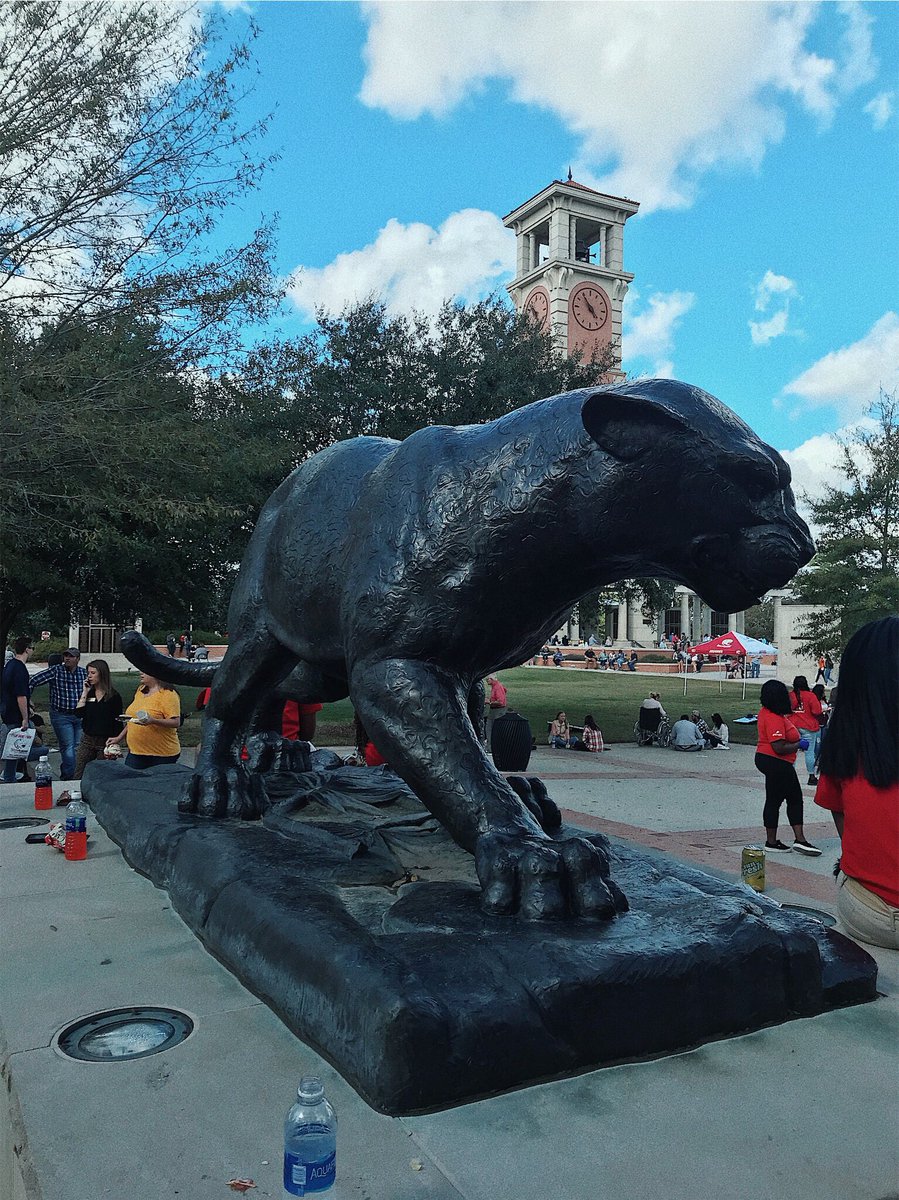 katho3230's tweet photo. go jags!!! #USADay17 https://t.co/Jr2vsaxwqb