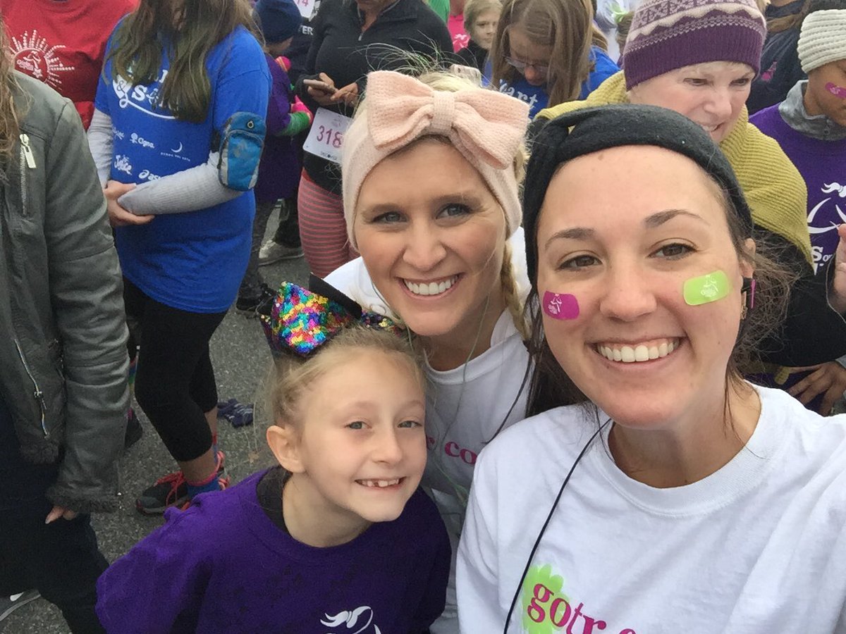 MissWatson105's tweet photo. State-wide GOTR 5k today! #FOrocks #GOTRde https://t.co/tSoBacFgd0