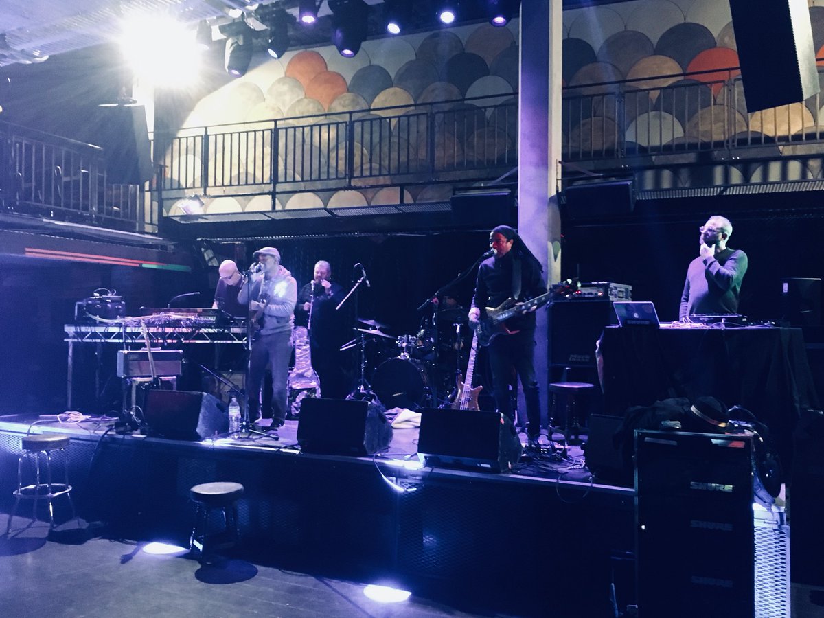 Soundcheck for #LittleAxe aka #SkipMacDonald @TheJazzCafe with <a href="/DougWimbish/">Doug Wimbish</a> <a href="/onusherwood/">Adrian Sherwood</a> #SherwoodAtTheControls #BigSound #BeThere #BluesDubFunk <a href="/onusound/">On-U Sound</a> in the area
