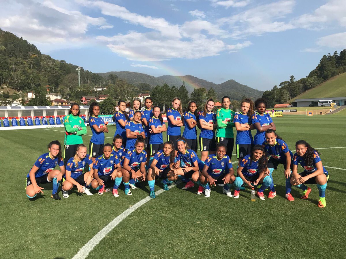 malu_schwaizer's tweet photo. Mais uma convocação encerrada!! 💙🔰🙏🏻 #dequebrada #U17 https://t.co/sIwt8R4kZg
