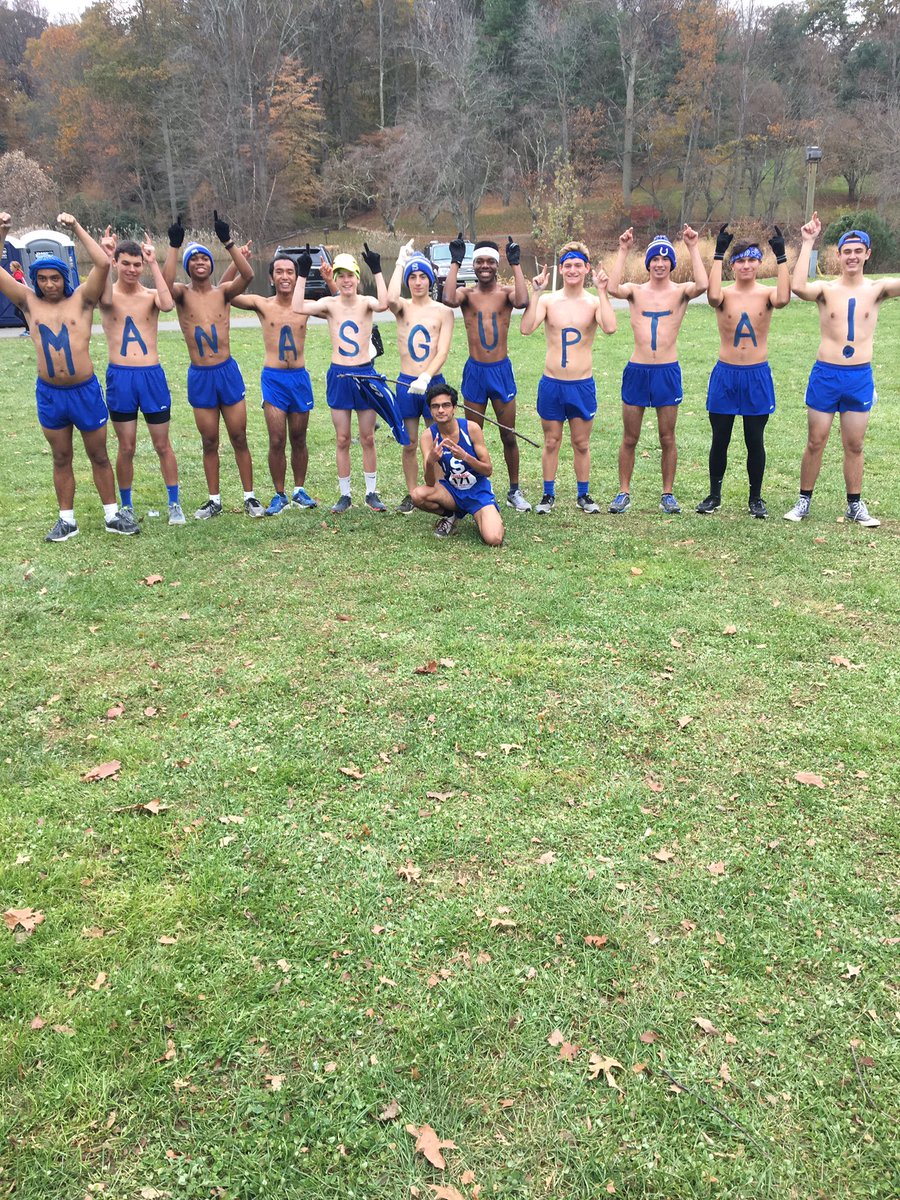 sterlingtrack's tweet photo. XC superfans don't play!! @SHSKnightsAD https://t.co/m6clw4tM48