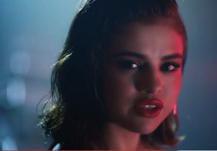 Selena gomez marshmello wolves. Selena gomez marshmello wolves. Selena gomez marshmello. Wolf селена. селена гомес волк.