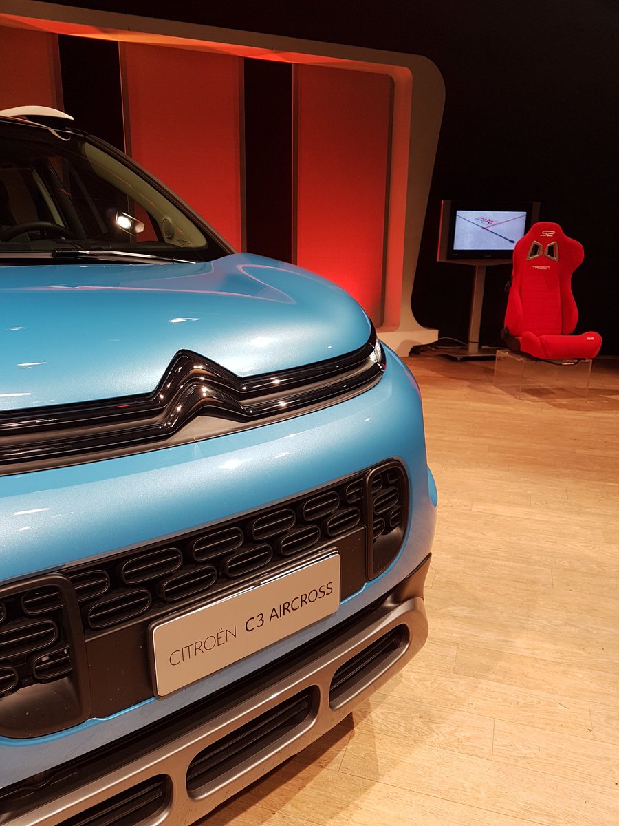 Sempre stasera <a href="/Motorpad/">Motorpad</a> TV uno dei #b-suv più attesi sul mercato la #Citroen #c3aircross interpretazione francese del segmento di mercato più vivace e ricco di novità. Scopitelo con noi