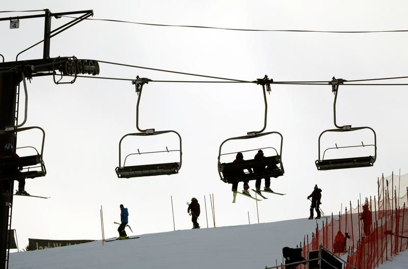 Sales, Trails And Challenges: A Look At Vermont's Ski Industry buff.ly/2AOcBNw #VT https://t.co/XhHeCvtesY