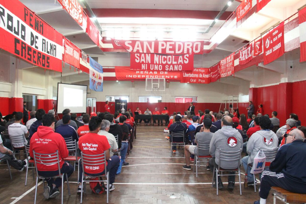 Gustavo Cuenca - Jefe de Prensa / Acreditaciones - Club Ferro