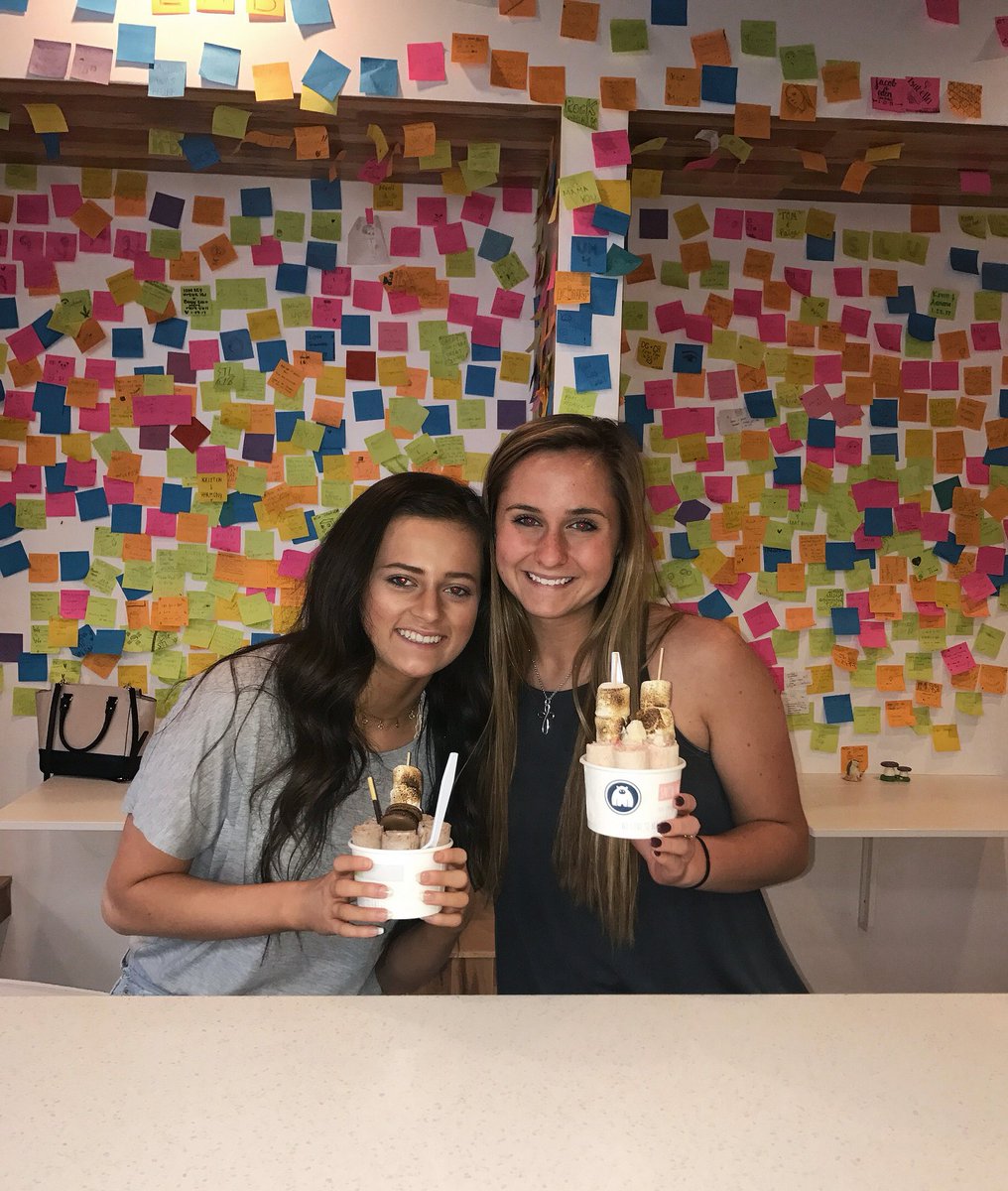 Courtney_Balmer's tweet photo. Happy birthday to my good friend Han!! Can’t wait to see ya gf! miss you and all our fun memories https://t.co/gUwaD6HjzV