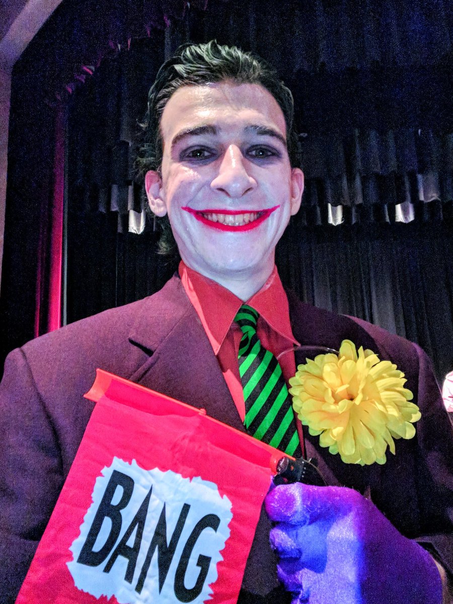 ZMYaro's tweet photo. Mr. J is back!
#RITSnowFest #CosplayChess #DressRehearsal https://t.co/Emm8mjOTcW