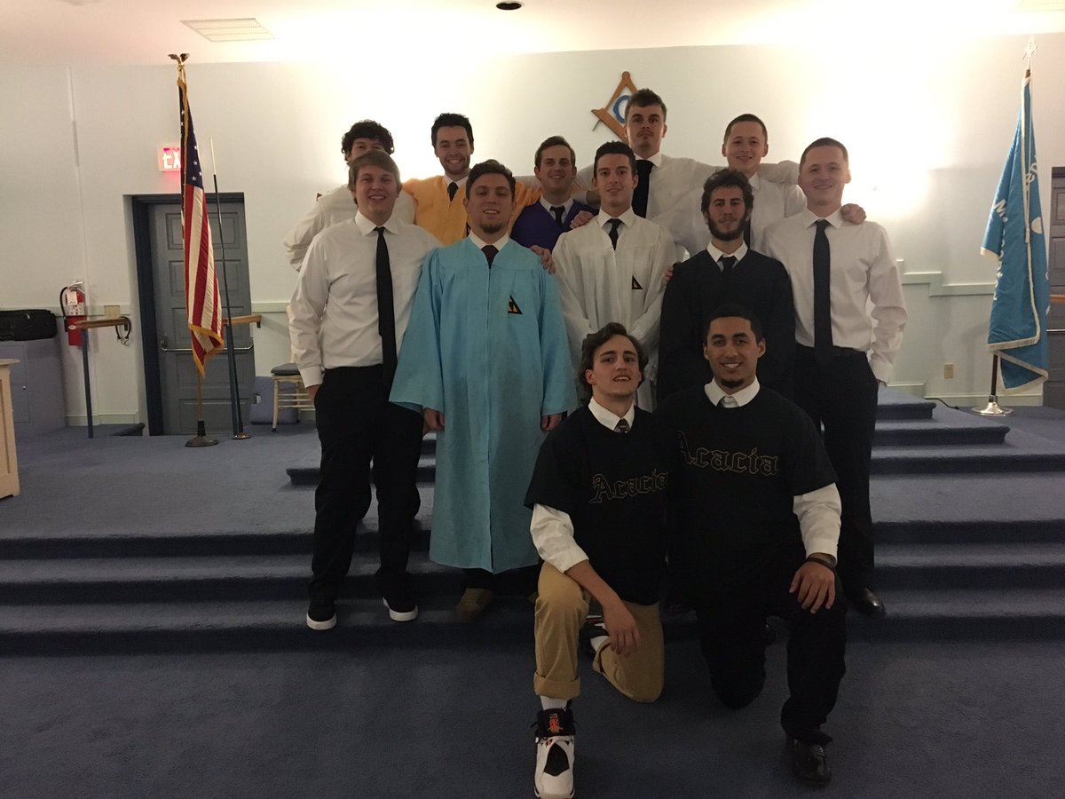 AcaciaMU's tweet photo. Big congrats to our new guys, Josh and Chris, on being initiated yesterday!!!! https://t.co/wsnt61z4Lc