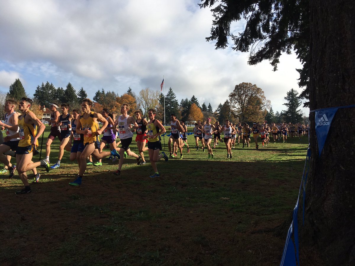 FtVancouverNPS's tweet photo. A perfect day for a run in our national park! The men's cross country run brought over 100 college students from across the nation. Many are Olympic hopefuls! @NAIA #VanWa #FortVancouver https://t.co/TsxiuwGCNX