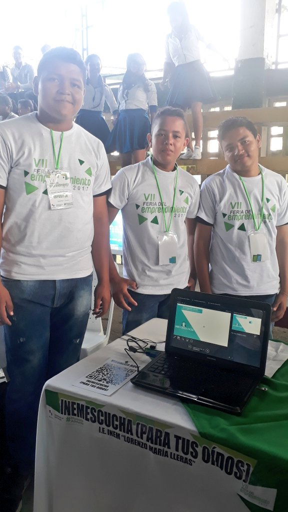 INEMITAV's tweet photo. Elíad, María, Andrés, Nardois, Diego O. ,Diego M., Sara, Maira y Luis representaron al semillero @INEMITAV en la VII feria del emprendimiento municipal. ¡Felicitaciones! https://t.co/NqHbDu6Q40
