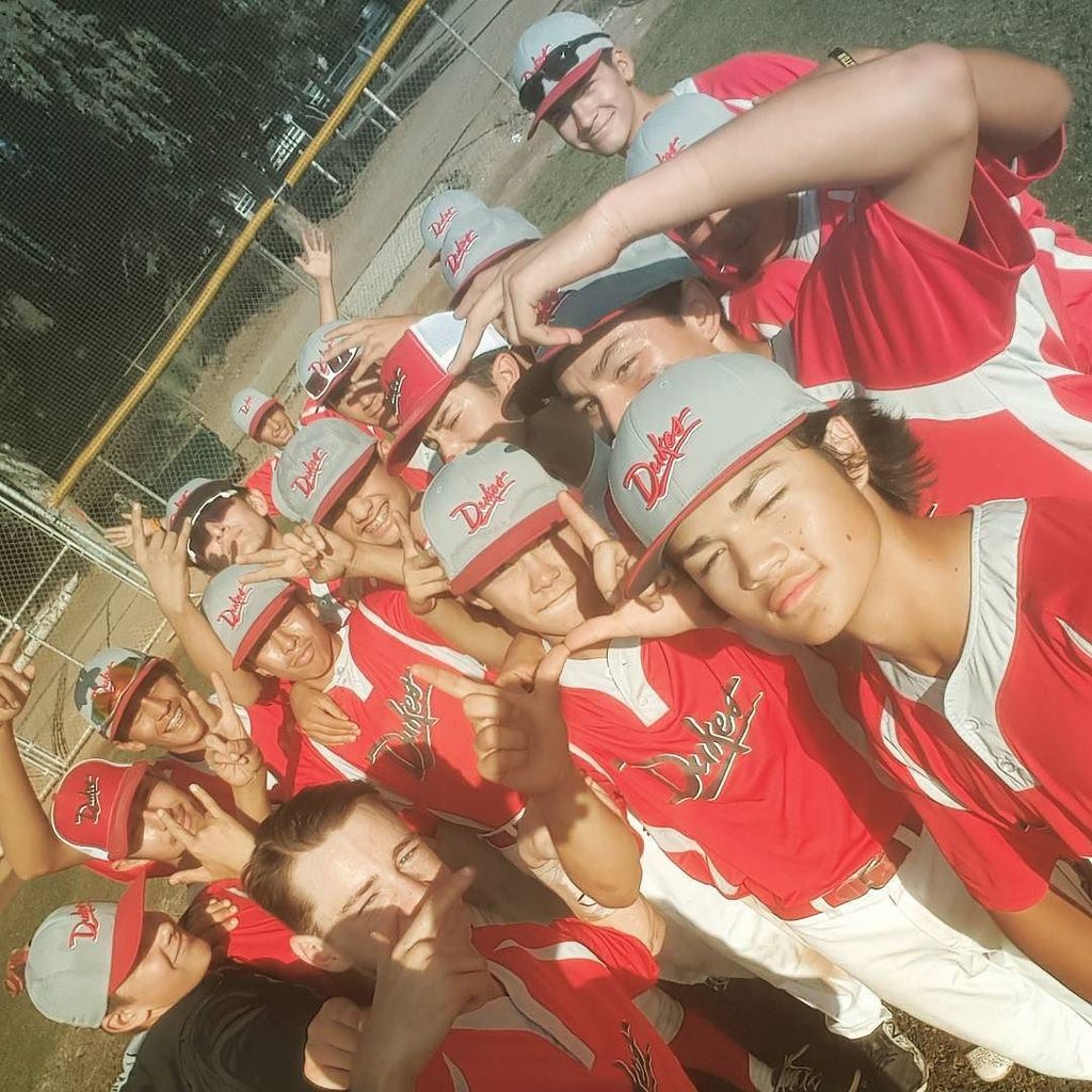 wcdukesbaseball's tweet photo. Some fun for the Dukes 2020&2021 boys after going 2-0 today #postgamefun #selfiegamestrong #WeAreDukes https://t.co/zOk7vvXZk3 https://t.co/ybX8t9EhN9