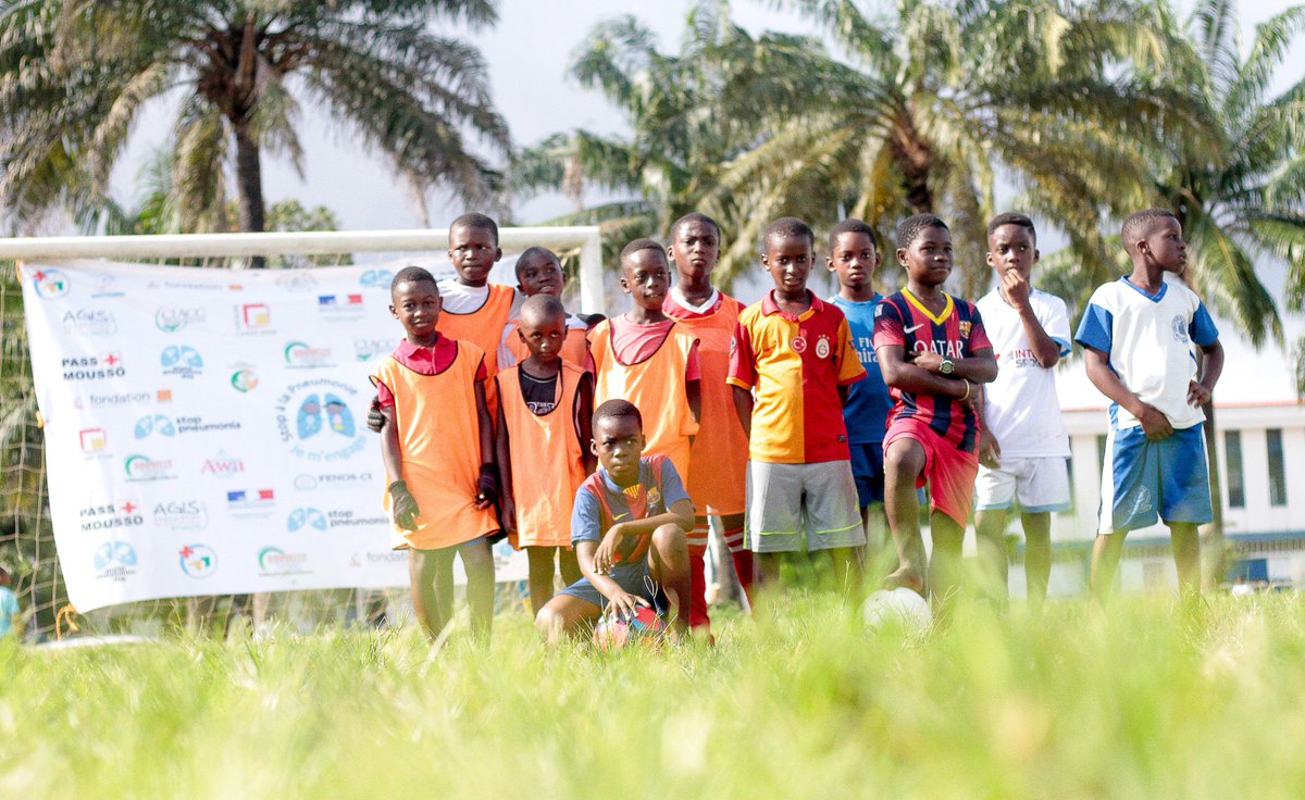 ong_agis's tweet photo. La lutte contre la pneumonie peut être gagnée. 
Rejoignez nous le 12 Novembre pour la Journée Mondiale de la #Pneumonie. @IVACtweets,  @NiyelCampaigns , 
#StopPneumonia
#Endpneumonia
#powerupimmunization
#33Daysforimmunization
#journeemondialedelapneumonie https://t.co/YCw6D0PVCo