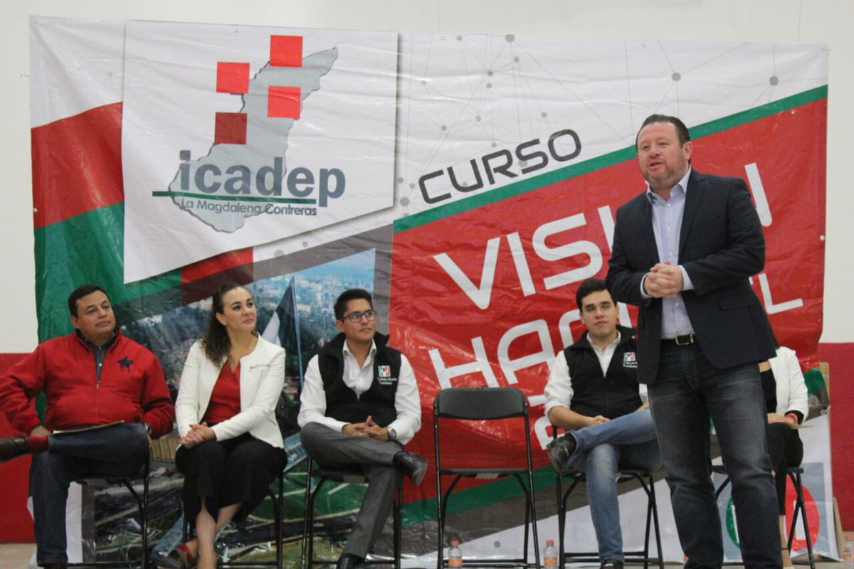 ferbayardo's tweet photo. La capacitación de nuestra militancia será fundamental para el triunfo en el 2018. Debemos compartir los logros de nuestro partido; como en la @DelLaMagdalenaC que tenemos extraordinarios resultados con @Fer_MercadoG y @Luis_GQM. https://t.co/lBcbvt6J2r