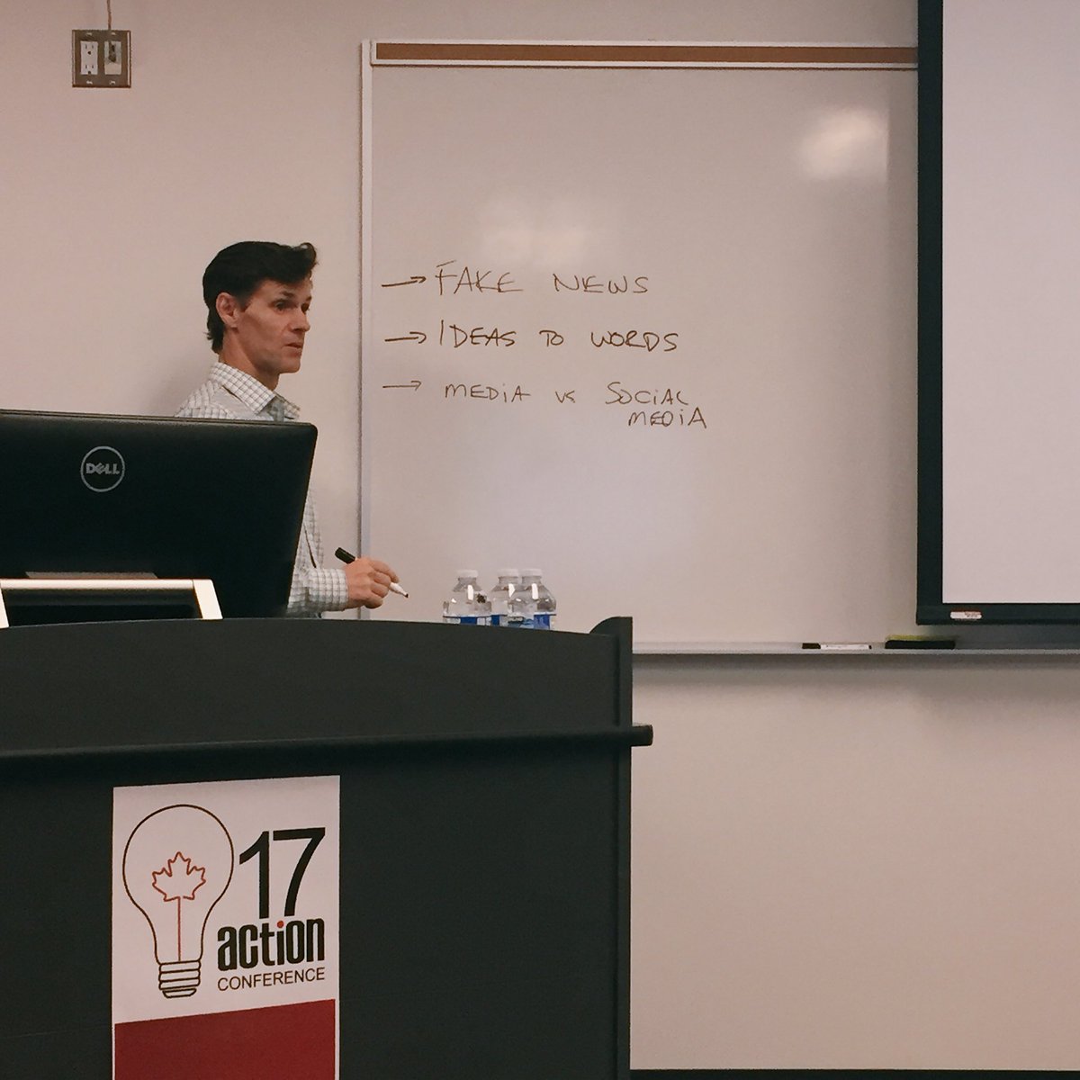 pravatonin's tweet photo. @markevans session at #ACTIONConf2017 is about learning how to understand journalists and leverage the media to help increase l exposure and the impact of your company/start-up. https://t.co/jemRkC9KW8