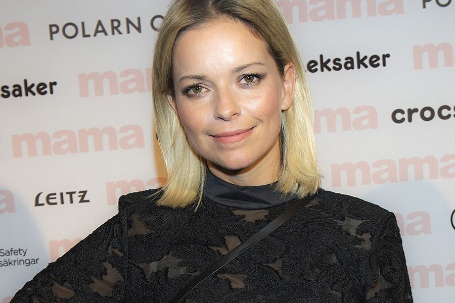 petramarklundcl's tweet photo. Petra attends Årets mama, joins Swedish singers speaking out against sexual harassment https://t.co/SXE0lpvGYj https://t.co/oyyohxSmsD
