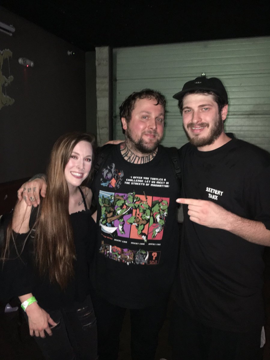 WOWZERS. These two completely blew my fucking brains out. <a href="/ImFigure/">FIGURE</a> visuals are so evil and I fucking loved it😈😈 
<a href="/Midnightasaurus/">Midnight Tyrannosaurus</a> music was so fucking evil!!  The whole damn night was just EVIL. The b2b is one that I will NEVER FORGET 💥😈💥😈💥