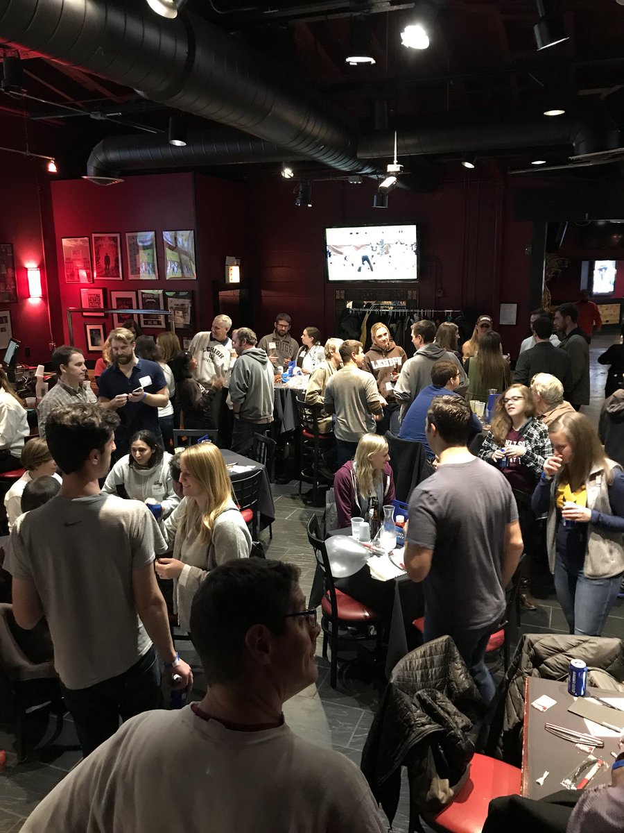 LafAlumChicago's tweet photo. A great turnout for the 29th(!) year of Lafayette-Lehigh in Chicago!! A few more “Mountain Hawks” than us but we’re louder and prouder!!! #BringtheRoar #Rivalry153 #RollPards https://t.co/iwZvPKMd1O
