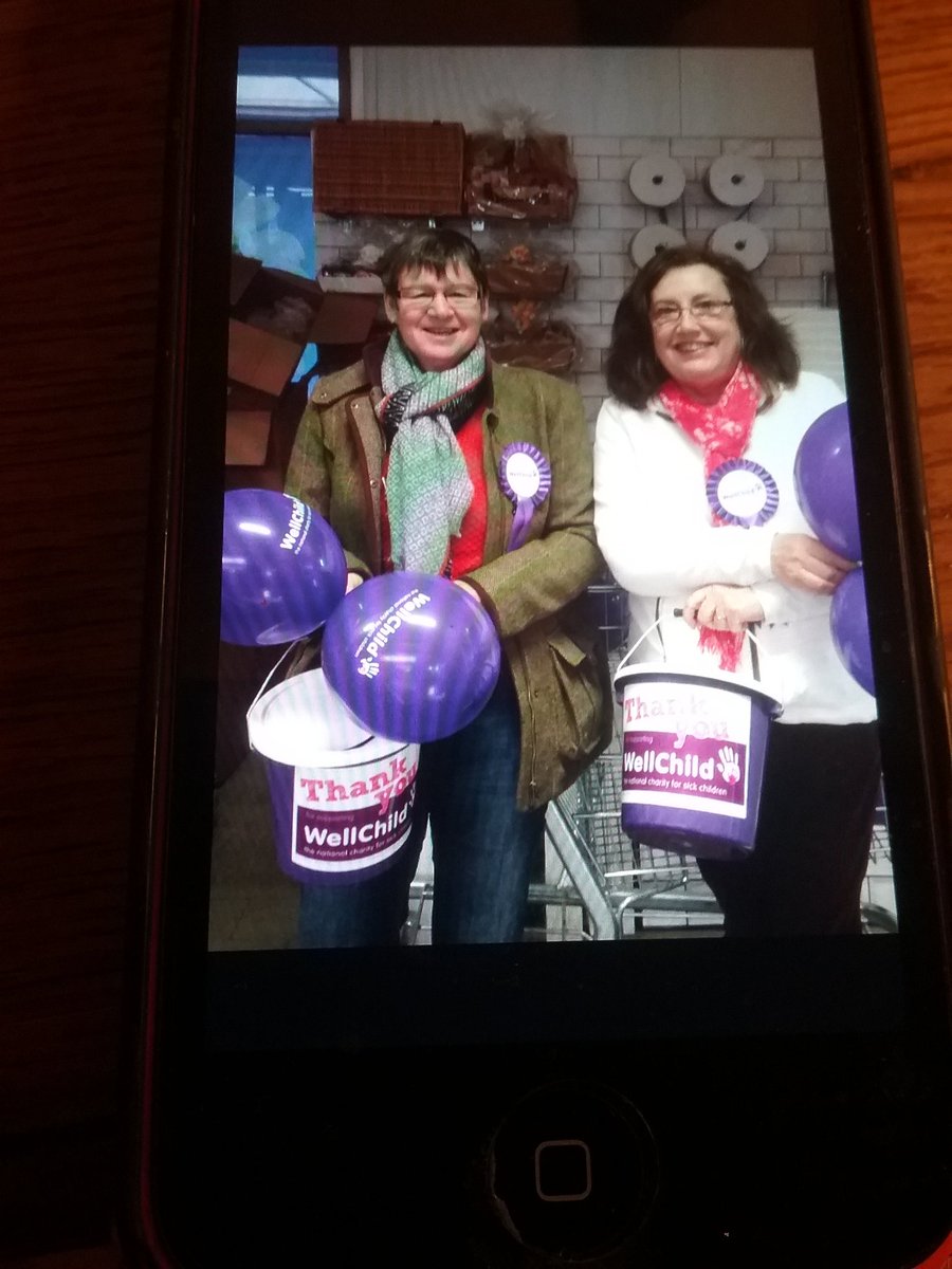 kathymact91's tweet photo. Collecting for @# wellchild@#dobbiescares https://t.co/qf0NviZT17