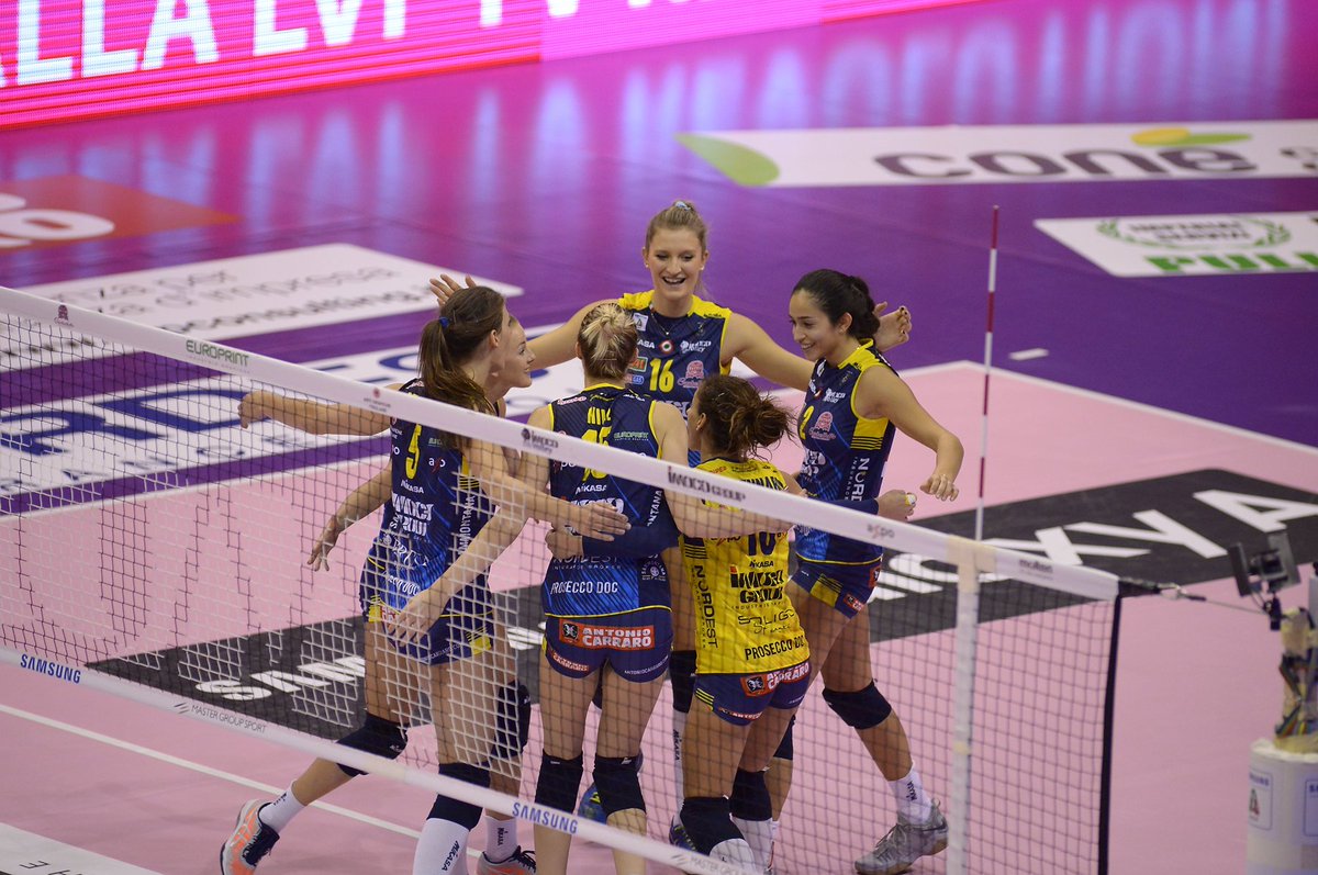 ImocoVolley's tweet image. #ConMon
#ImocoVolley 2 #SaugellaMonza 0 (25-18/25-13)
#siamotuttipantere #insiemepervincereancora