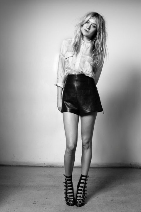 Happy Birthday to my forever fashion icon Chloë Sevigny 