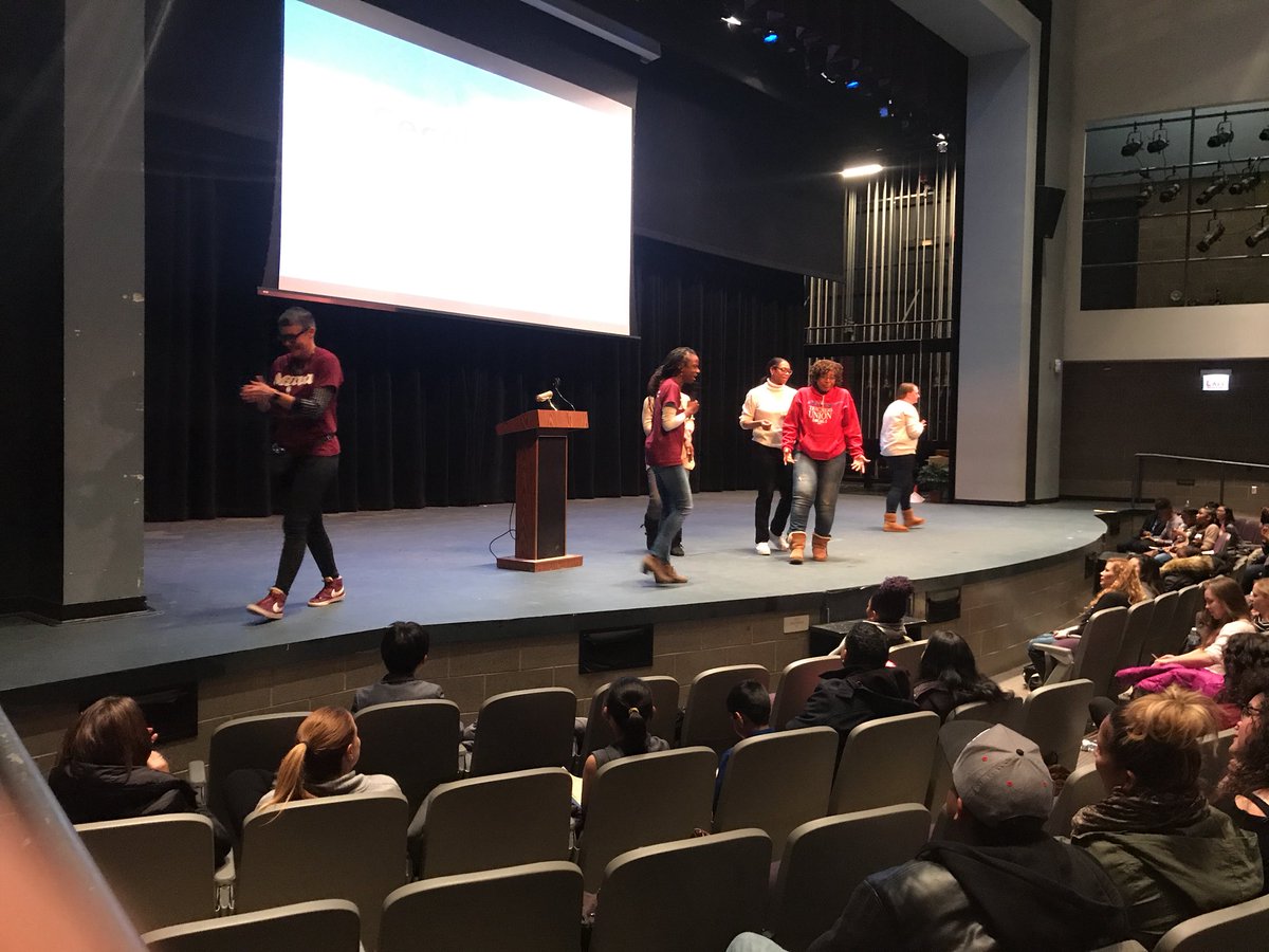 MikvaChallenge's tweet photo. Mikva teachers showing us their moves as we wait for the final results! #soapbox17 https://t.co/kBDzBoKBtn