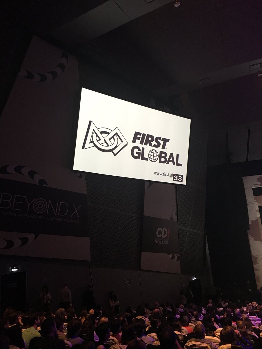 mzuchovicki's tweet photo. https://t.co/C5NA7HNg7b it is not about Robots involve girls @cddelasideas   BeyondX now we are talking end cultural barriers! @Jalimaranis https://t.co/N6OCTNhm6F