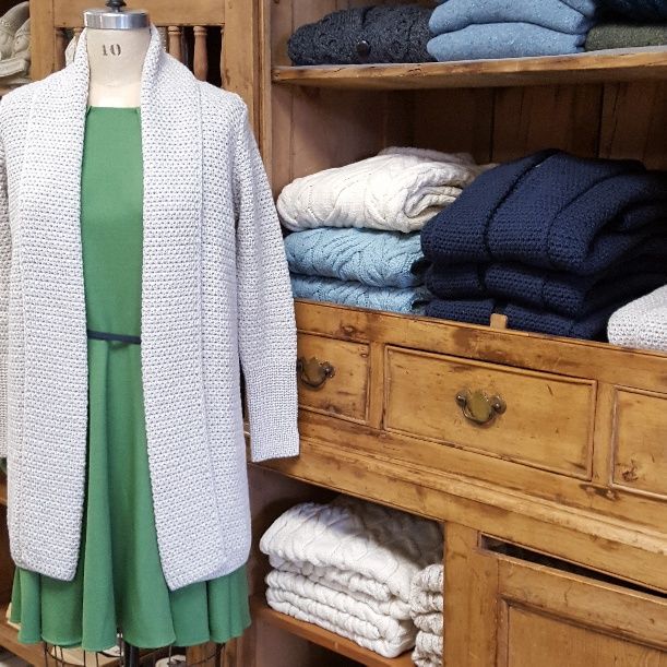 1232IrishIrish's tweet photo. Winter has arrived and I'm in denial #irish #irishsweater #irishknit #irishwool #aranknit #knittersofinstagram #knitting #knittingaddict #wool #woollens #wooladdict #aranwool #yarnaddict #madeinireland #irishmade #irishwear #toastywarm #winteriscoming #winterishere https://t.co/2BBooS5WJq