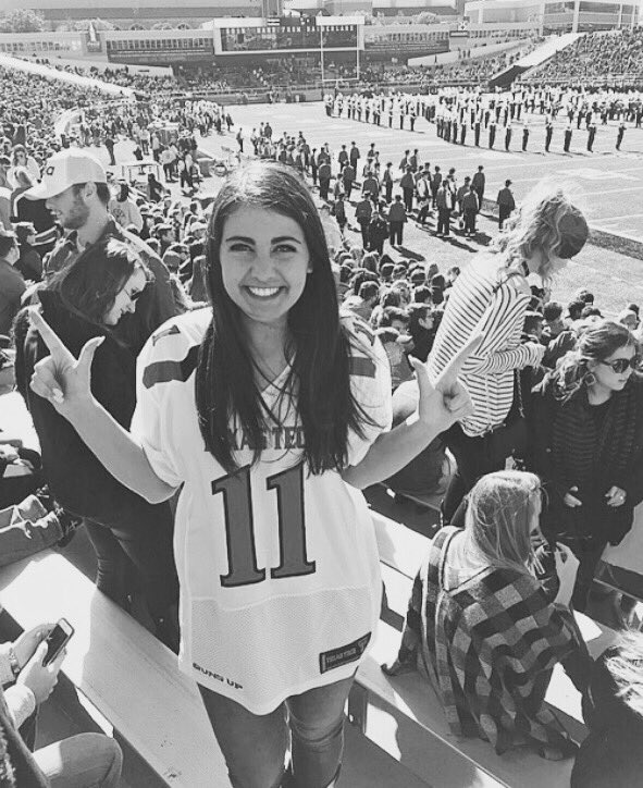 clairedotson's tweet image. This red raiders last home game!#maygrad #wreckedbytcu #loveher