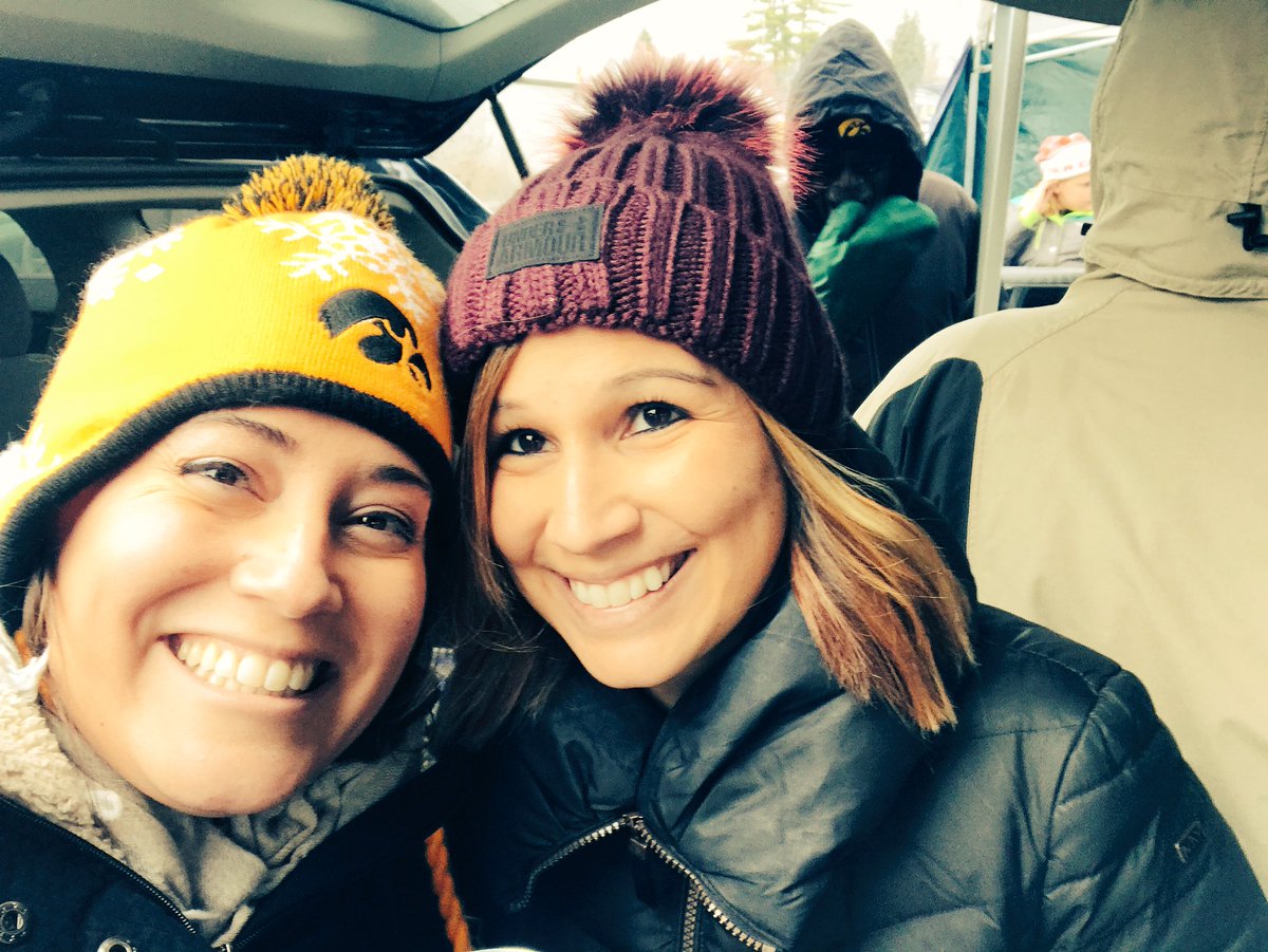 SmashHawk's tweet image. Left the Big Apple to come home for the last @TheIowaHawkeyes football home game of the season! #FightForIowa #hawkeyenation