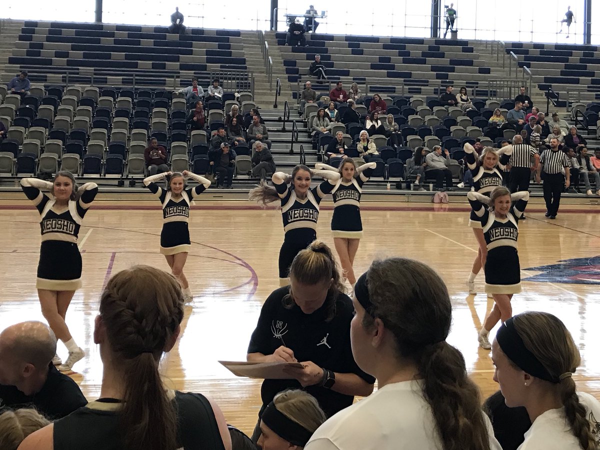 Great job by <a href="/NeoshoCheer/">Neosho Cheerleading</a> today supporting the Lady Wildcats! #ToughTogether