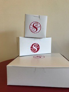 meneSweetSoCal's tweet photo. Kick off your #holiday #dinnerparty with a box of sweet treats from @Menesweet @MagParkBurbank https://t.co/ZOFJHBFRQi
